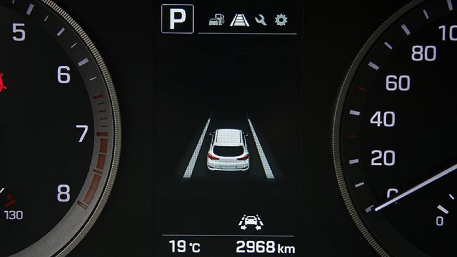 Lane Assist: Ο «συνοδηγός» που σε κρατάει στη λωρίδα - Πώς λειτουργεί;